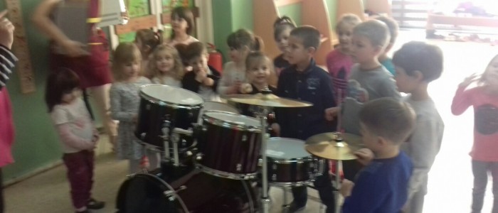 IMG-81421a8c9f4ebe372e47c1a6e214758f-V