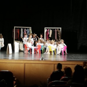 60173051_323805828293417_3689859704537743360_n