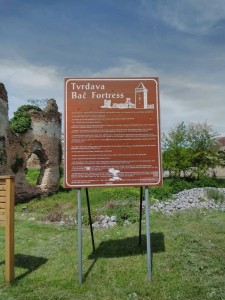 60190641_359043001412535_4892979988036321280_n