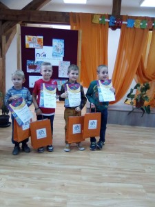 71320441_362815401266859_3292585898356506624_n