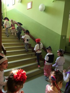 72546332_2915474815149300_4595953913999392768_n