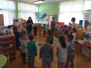 IMG-d8420fe26497461a63b6c27bbdf164f3-V