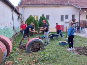 IMG-bbf95eb02f89c0b882f2609d93f74696-V