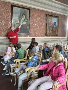 IMG-9fce2ba3d66142472f402360cc4ee361-V-01